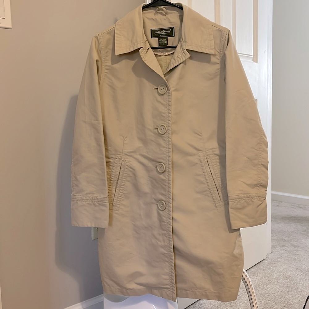 Eddie Bauer women’s trench coat